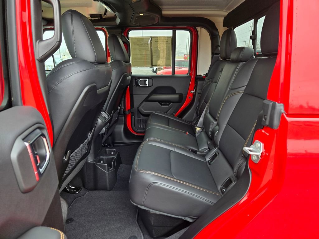 Used 2025 Jeep Gladiator High Tide image 29