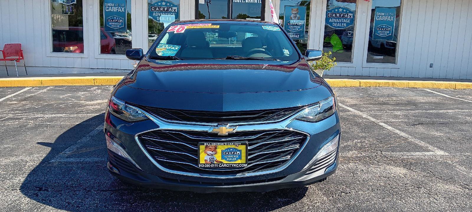 Used 2020 Chevrolet Malibu LT image 2