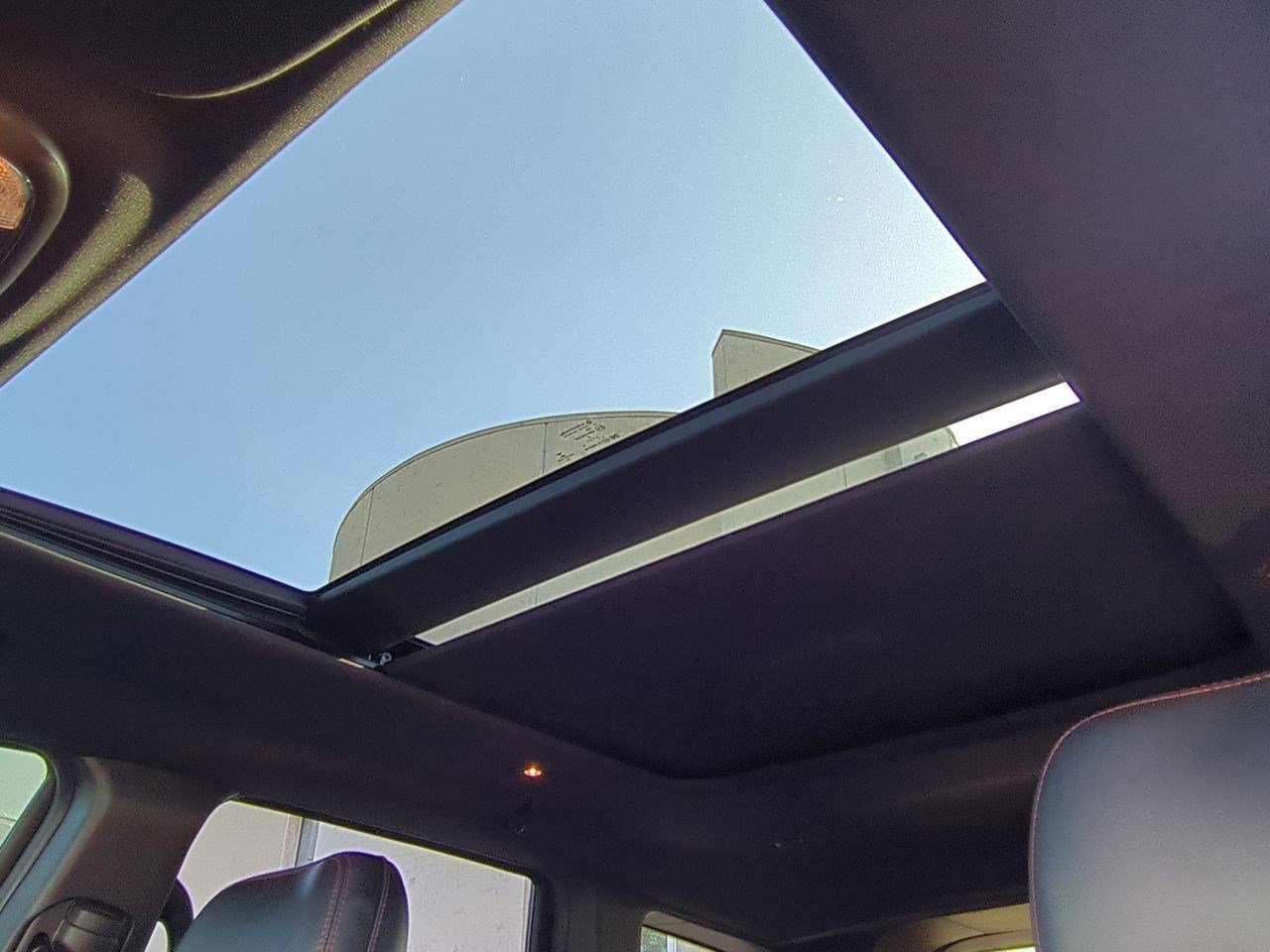 Used 2021 Jeep Grand Cherokee Trailhawk w/ Trailhawk Luxury Group image 19