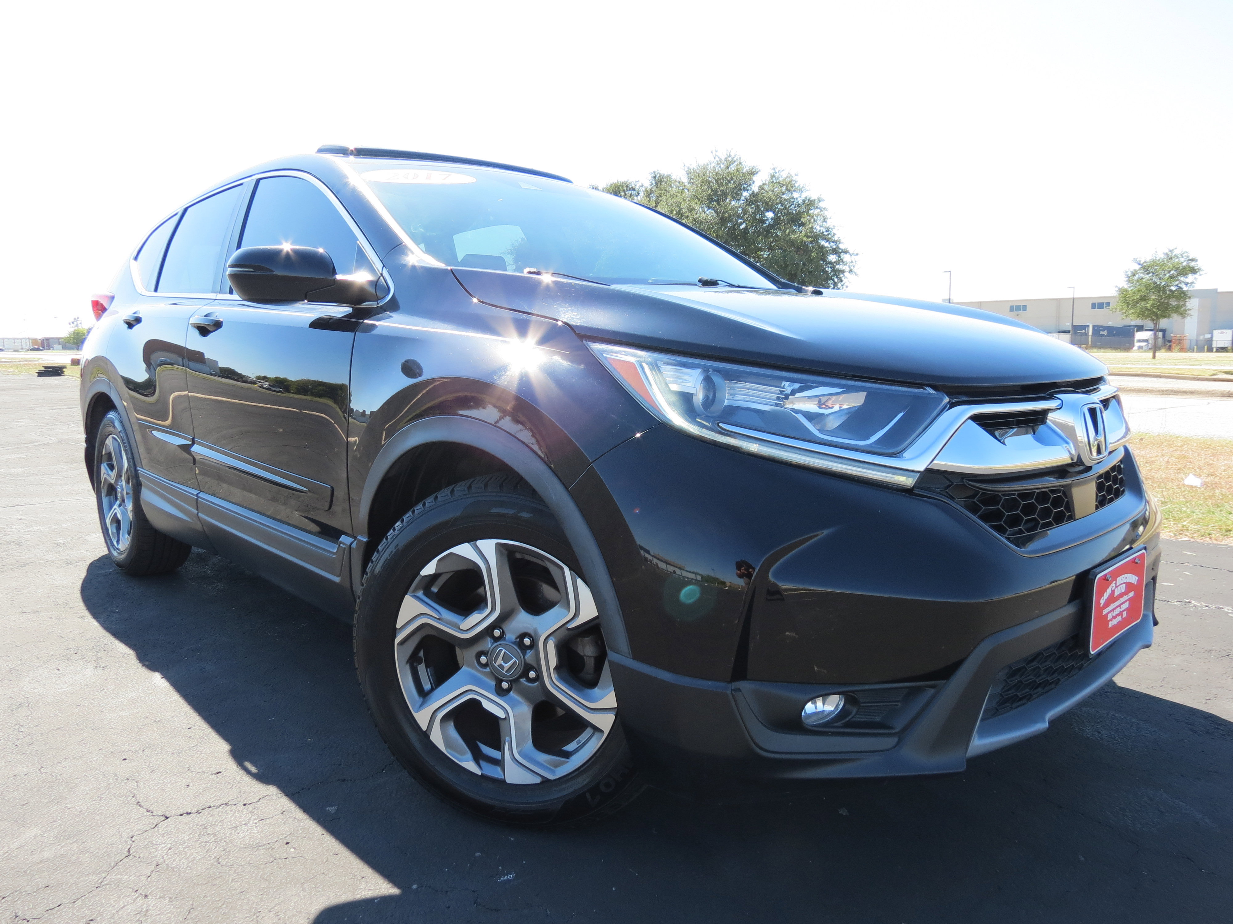 Used 2017 Honda CR-V EX-L image 2