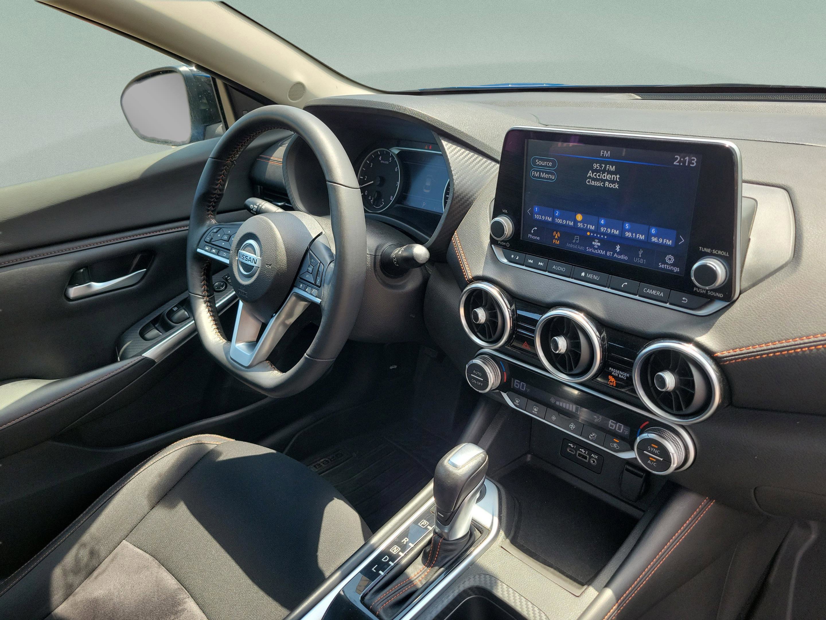 Used 2022 Nissan Sentra SR w/ Lighting Package FWD image 18