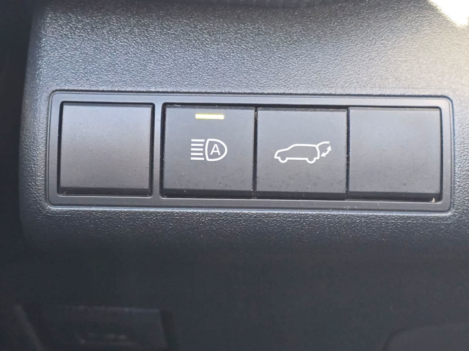 Certified 2023 Subaru Solterra AWD image 17