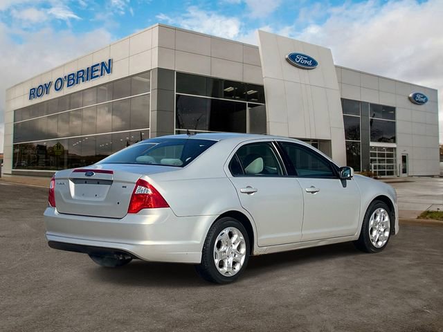 Used 2010 Ford Fusion SE FWD image 5