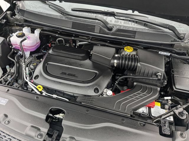 New 2026 Chrysler Voyager LX FWD image 34