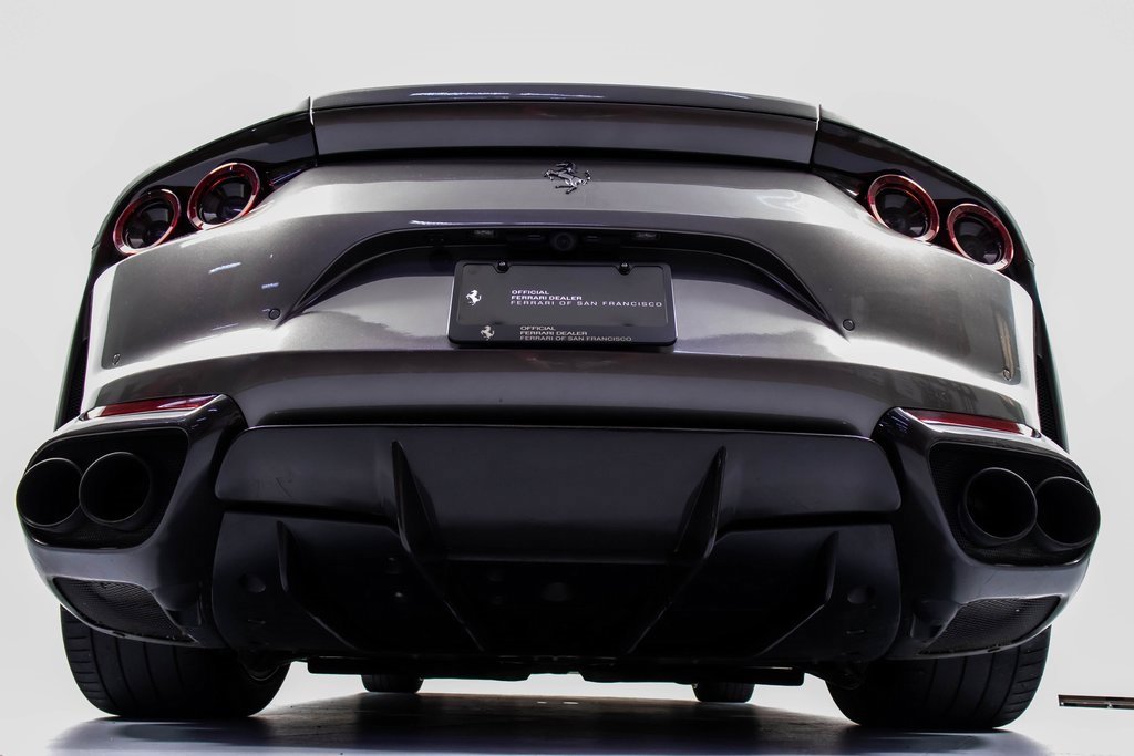 Certified 2020 Ferrari 812 Superfast image 23
