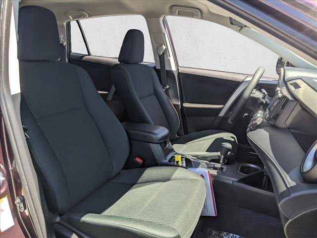 Used 2018 Toyota RAV4 LE w/ All Weather Liner Package FWD image 19
