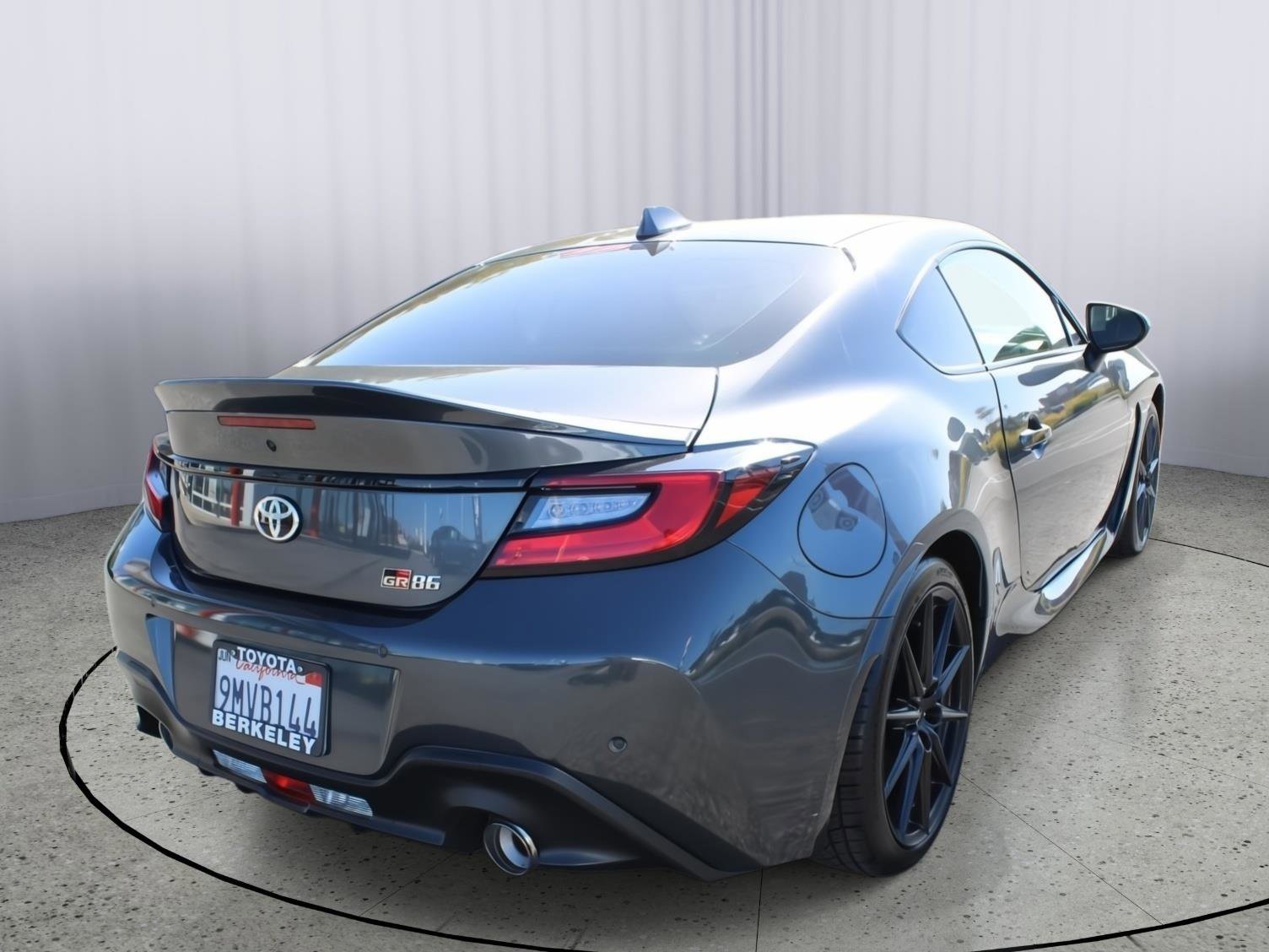 Used 2024 Toyota GR86 Premium image 8