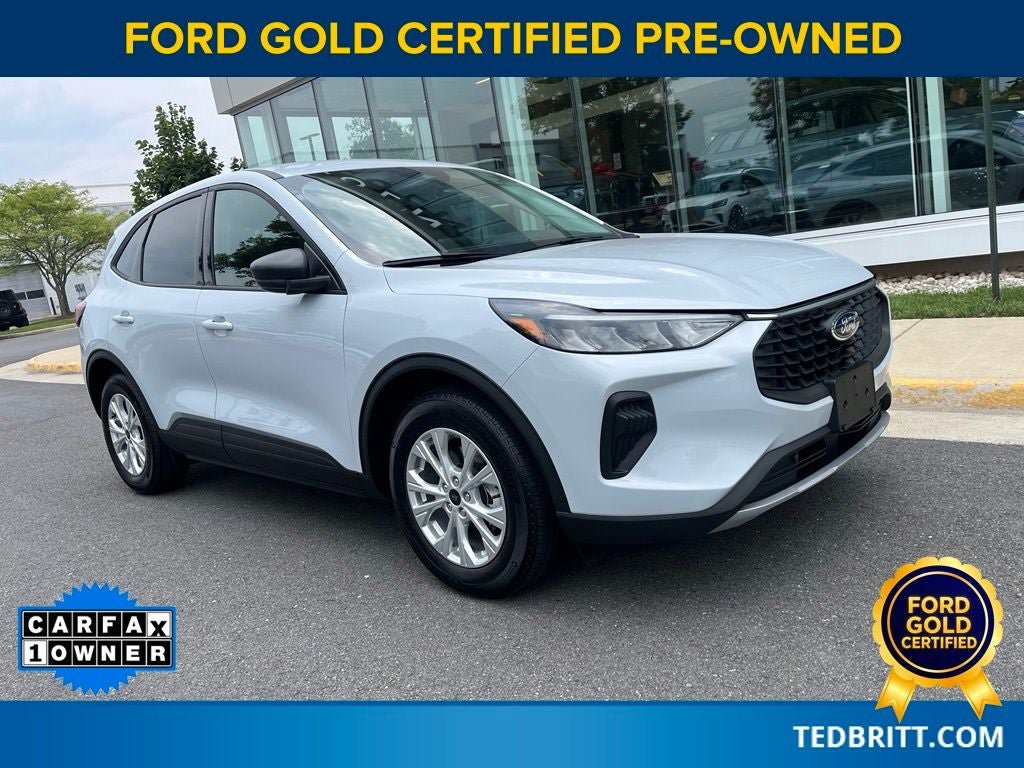 Certified 2025 Ford Escape Active w/ Cold Weather Package FWD image 1