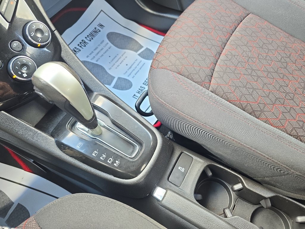 Used 2018 Chevrolet Sonic LT FWD image 25
