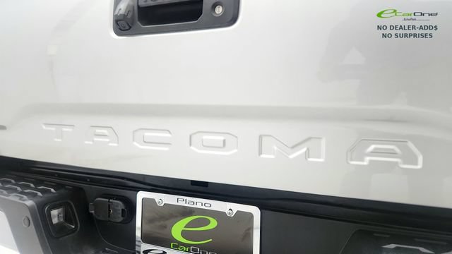 Used 2022 Toyota Tacoma TRD Sport w/ Technology Package AWD/4WD image 26