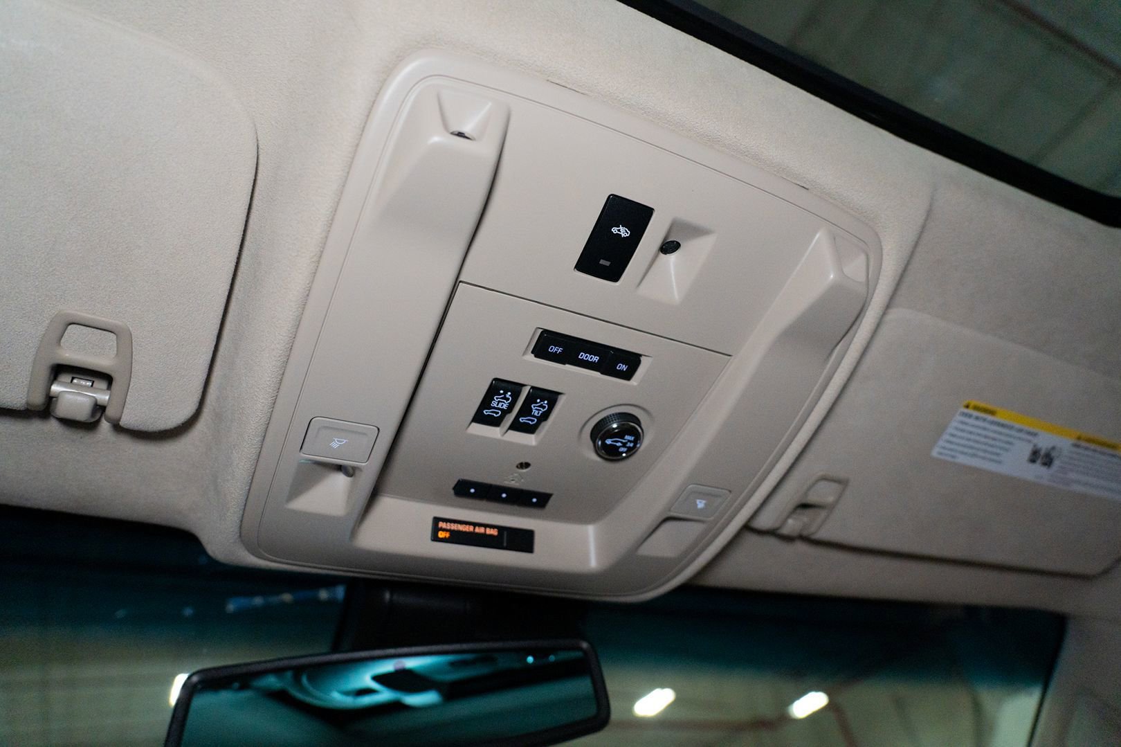 Used 2016 Cadillac Escalade ESV Platinum AWD/4WD image 68