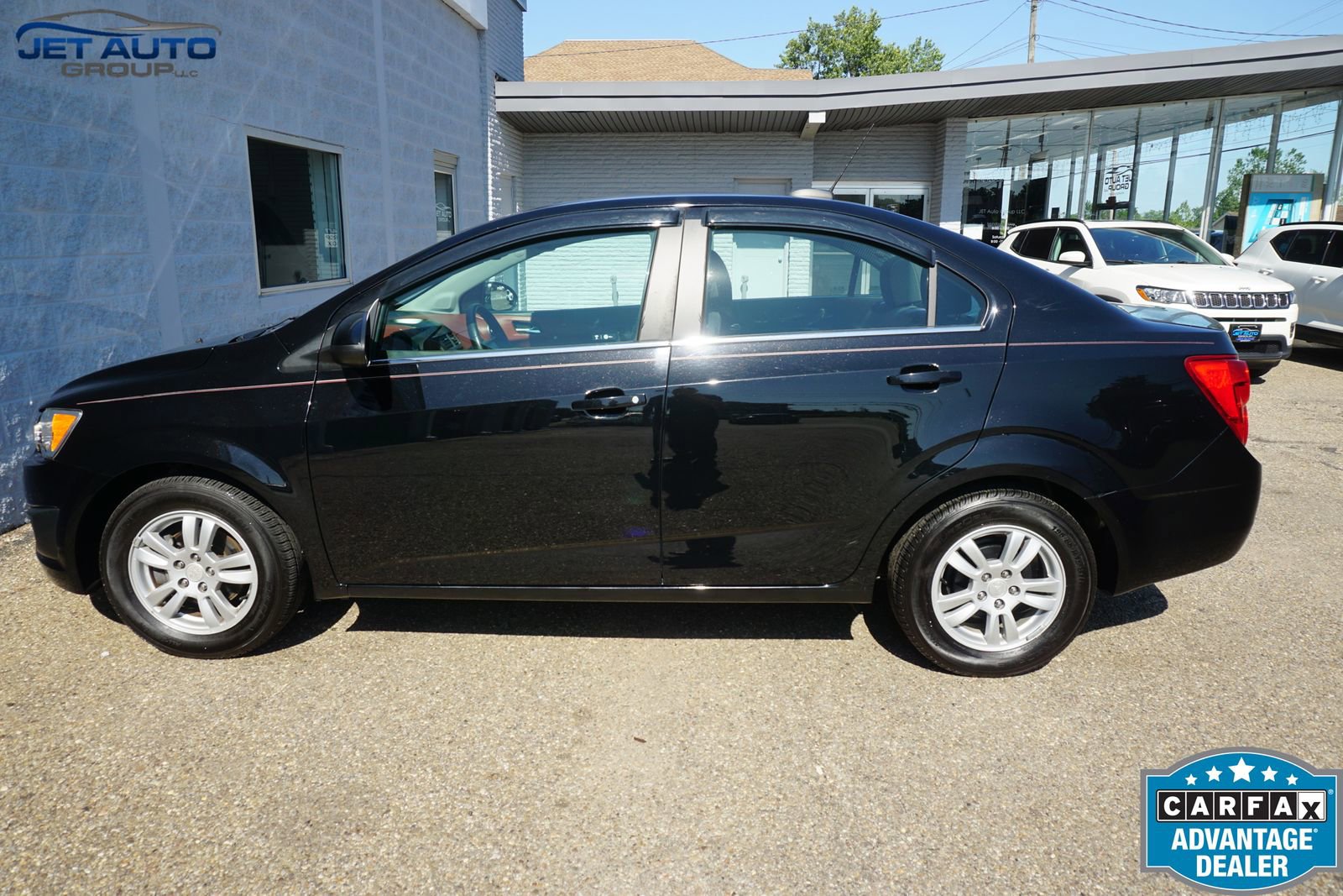 Used 2016 Chevrolet Sonic LT FWD image 13