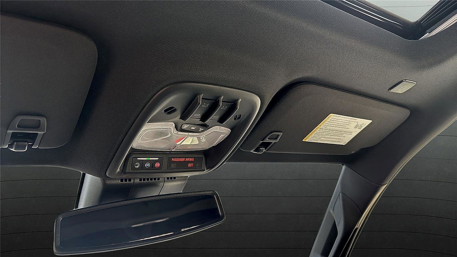 New 2025 GMC Canyon AT4 w/ AT4X Package image 11