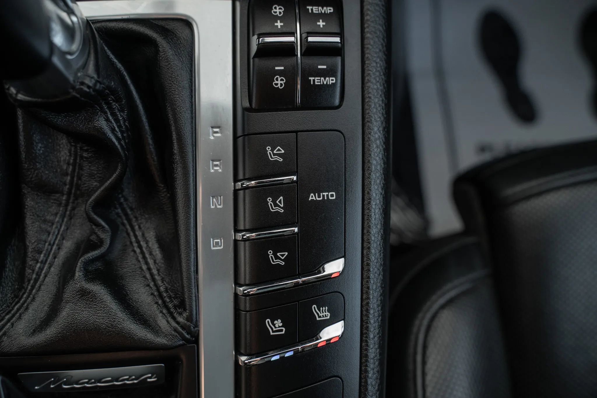 Used 2020 Porsche Macan S image 37