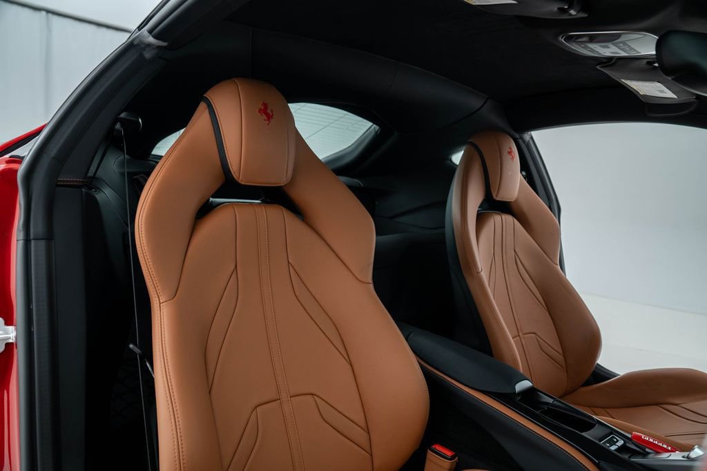 Used 2019 Ferrari 812 Superfast image 43