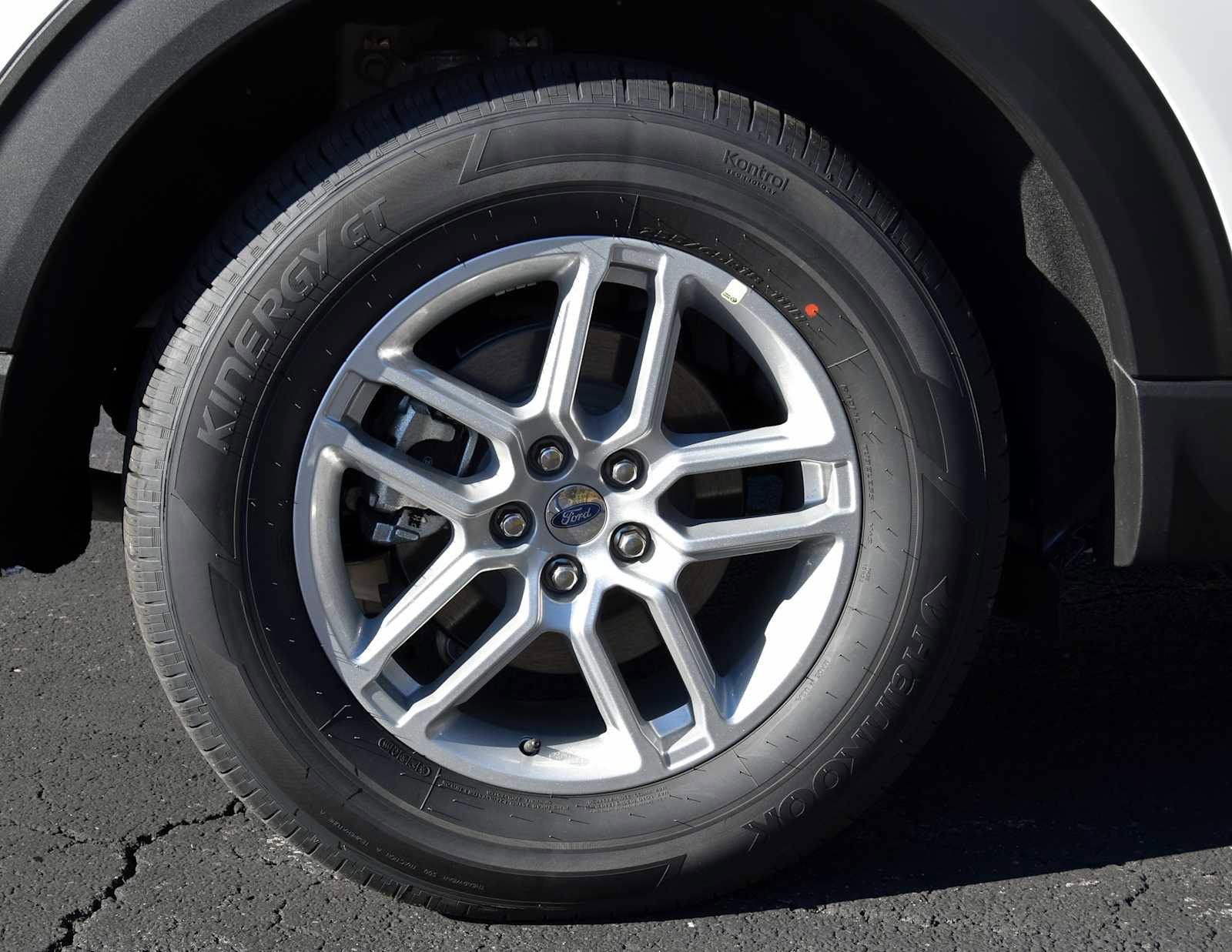 New 2026 Ford Explorer Active image 10