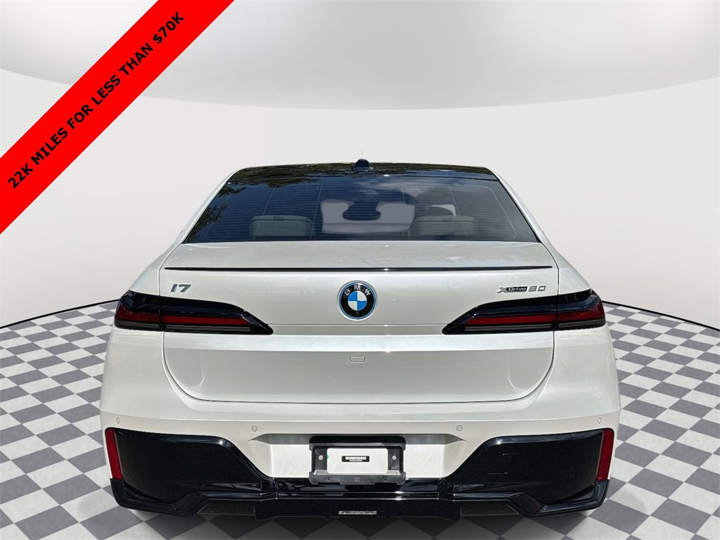 Used 2023 BMW i7 xDrive60 image 4