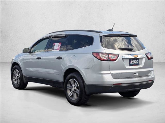 Used 2017 Chevrolet Traverse LT FWD image 8