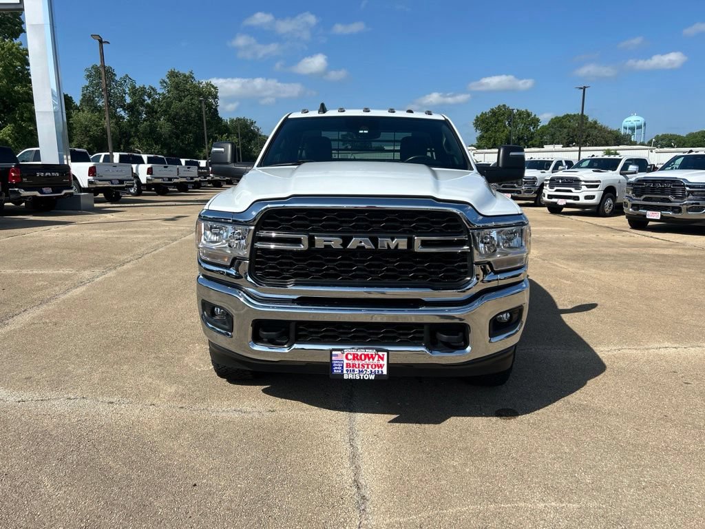 Used 2024 RAM 3500 Tradesman w/ Safety Group AWD/4WD image 6