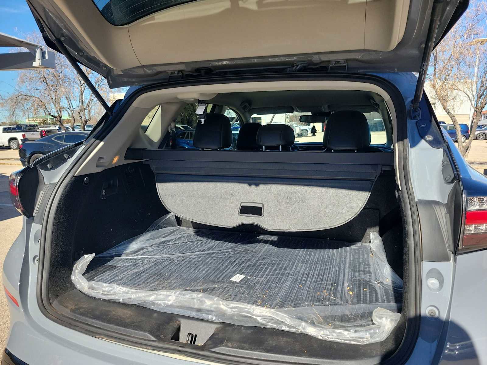 Used 2024 Nissan Murano SV w/ SV Midnight Edition Package image 19