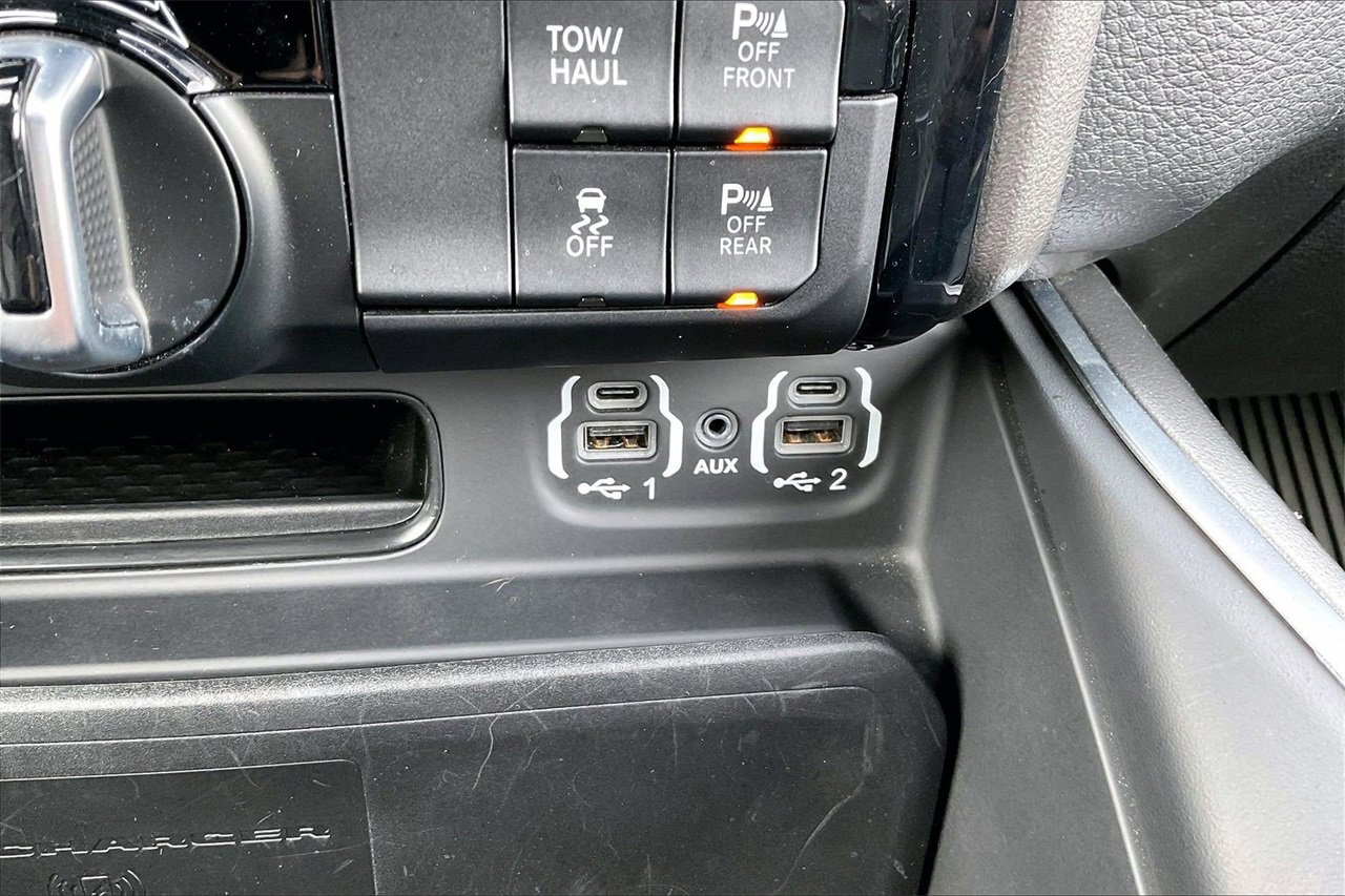 Certified 2021 RAM 1500 Laramie image 19