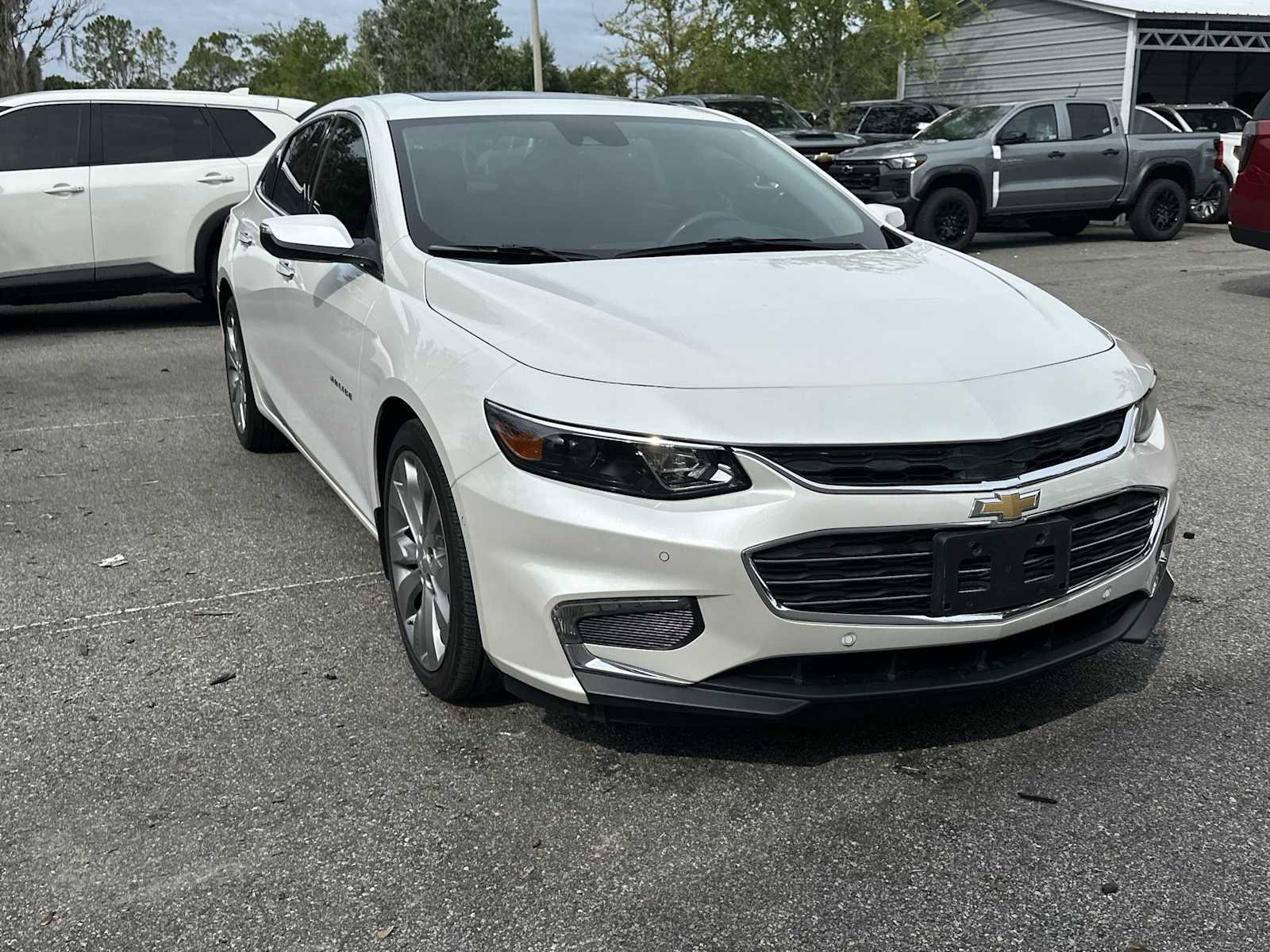 Certified 2017 Chevrolet Malibu Premier w/ Premier Sun and Wheel Package FWD image 16