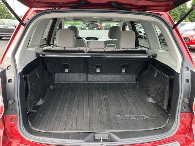 Used 2016 Subaru Forester 2.5i Premium AWD/4WD image 9