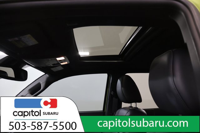 Used 2023 Toyota Tacoma TRD Sport w/ TRD Premium Sport Package AWD/4WD image 15