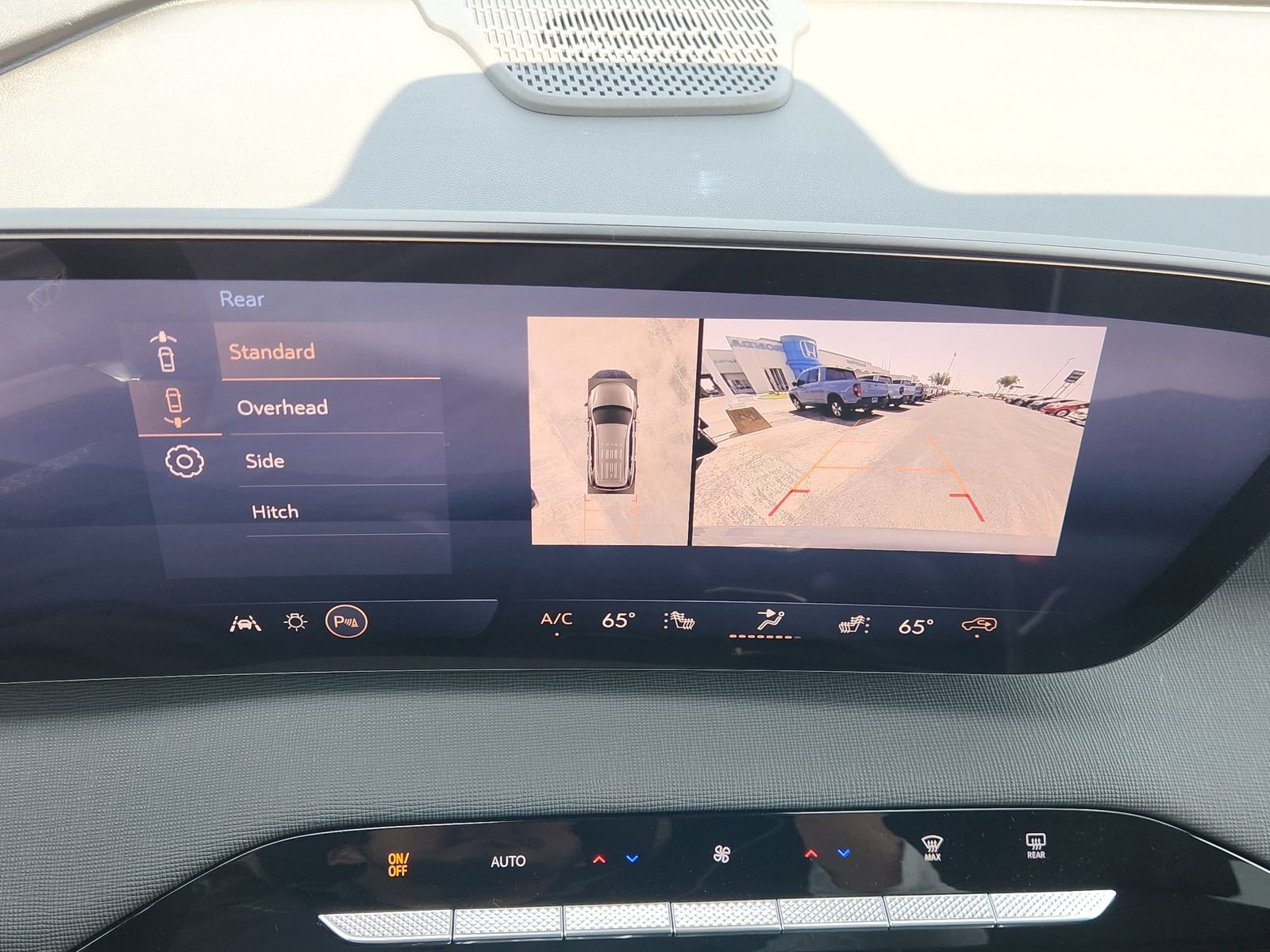 New 2026 Buick Enclave Preferred w/ Power Package FWD image 21