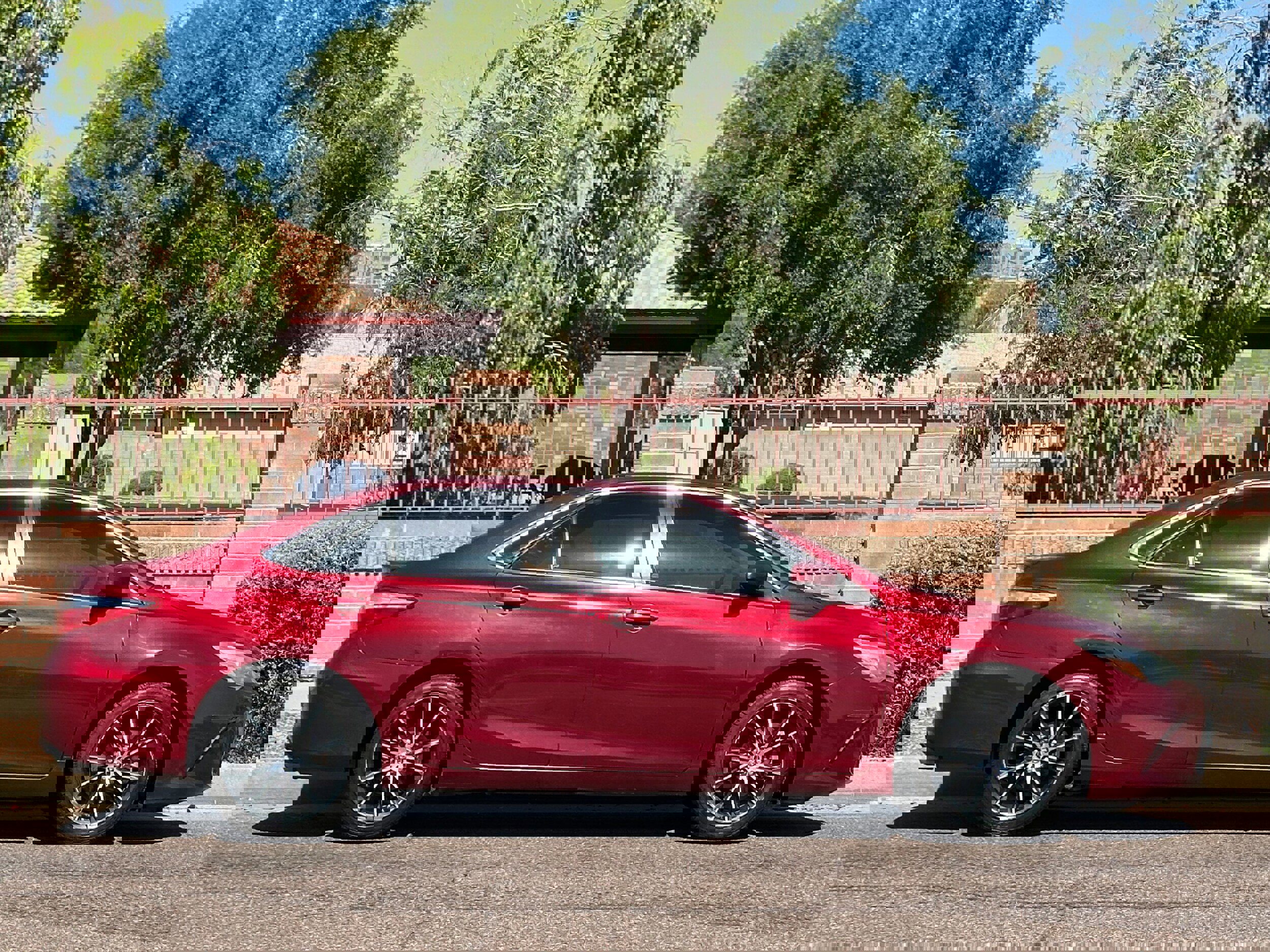 Used 2015 Toyota Camry XSE image 9