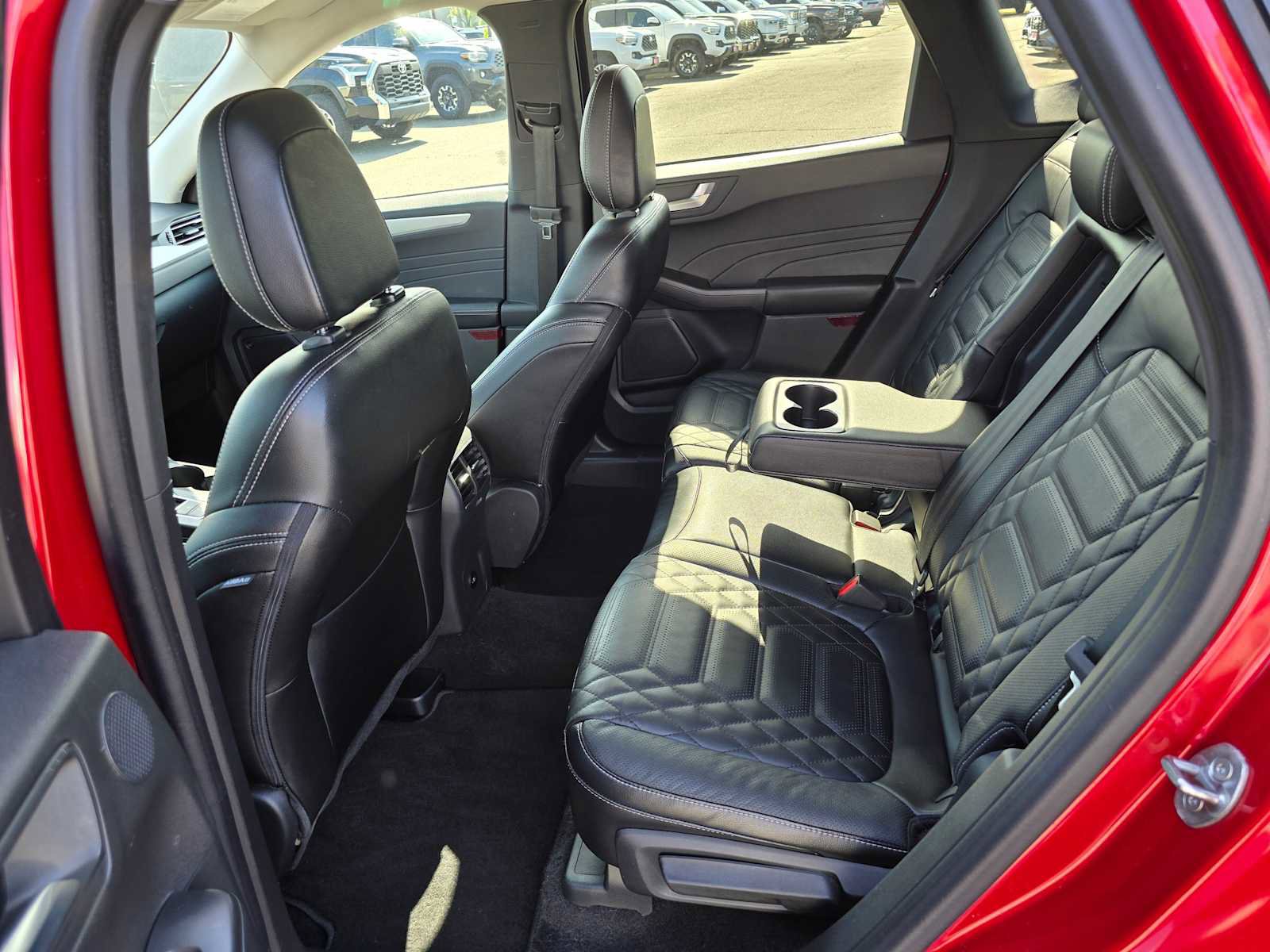 Used 2024 Ford Escape SE w/ PHEV Premium Package FWD image 18