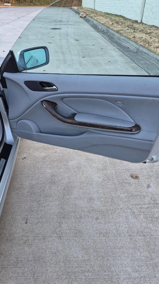 Used 2004 BMW 325Ci Coupe image 35