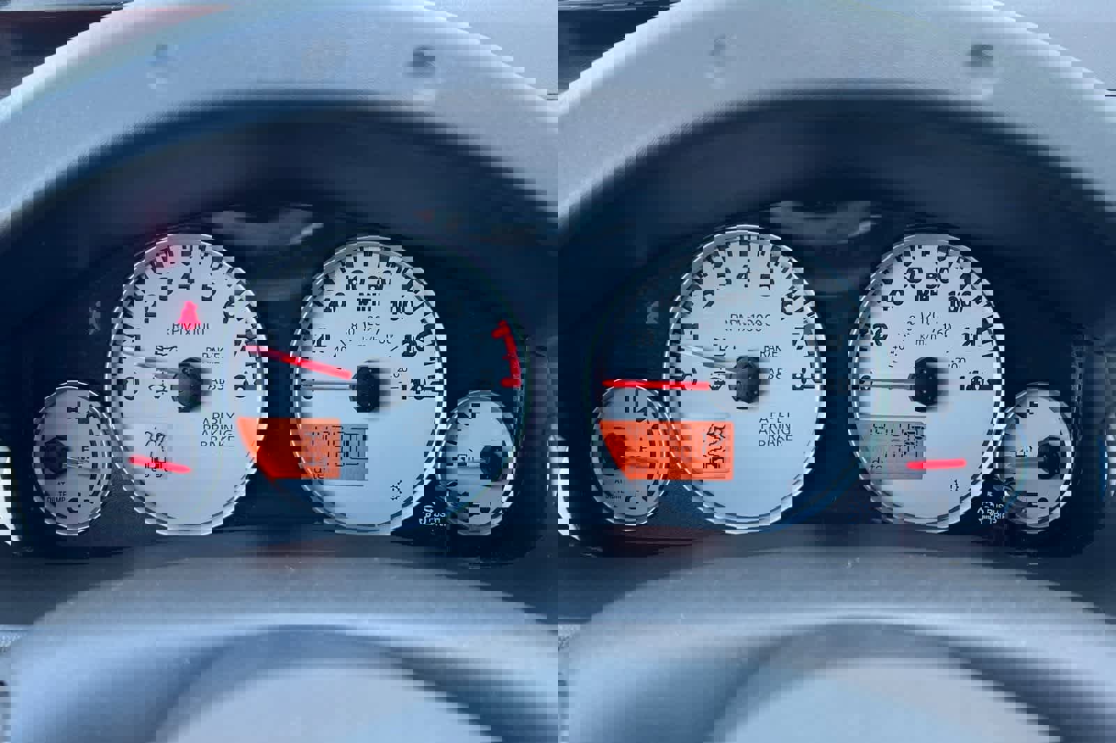 Used 2021 Nissan Frontier PRO-4X w/ Pro-4x Utility Package image 30