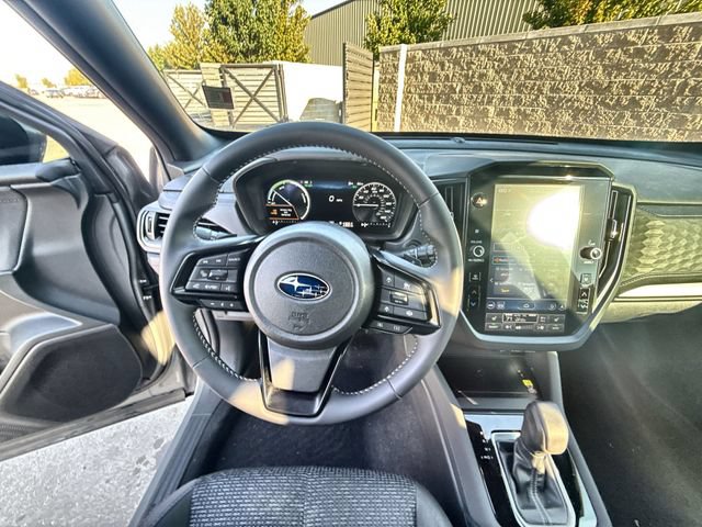 Used 2025 Subaru Forester Premium AWD/4WD image 14