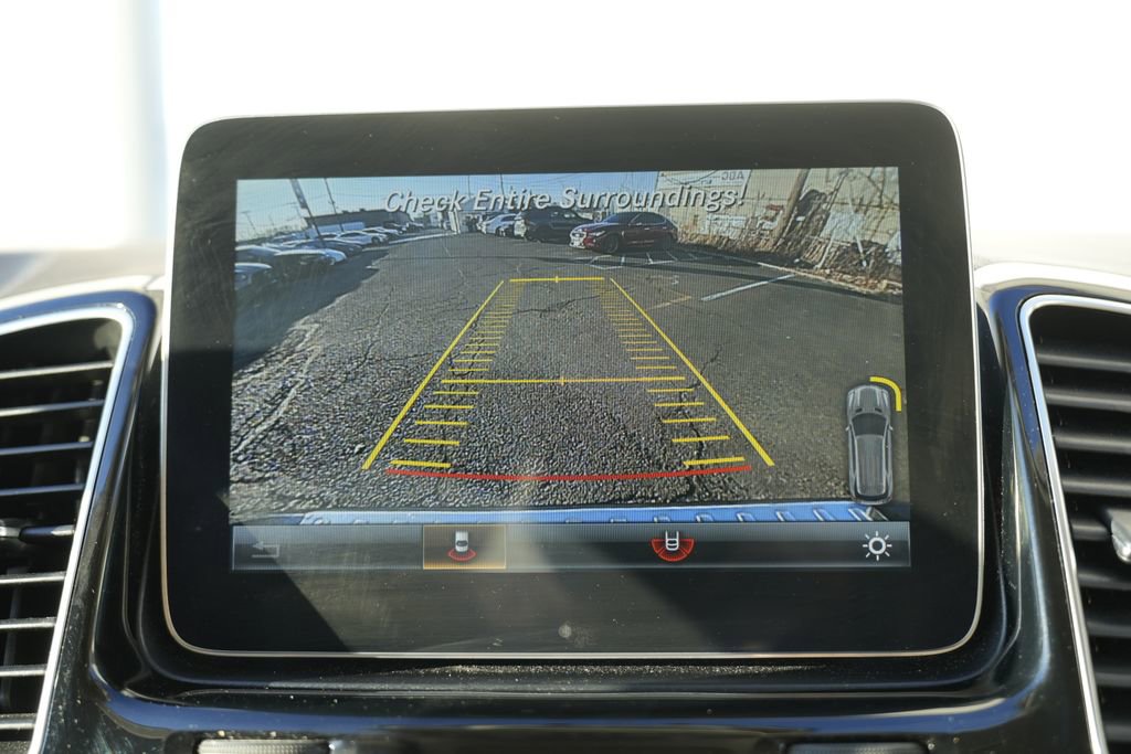 Used 2017 Mercedes-Benz GLE 400 4MATIC image 56