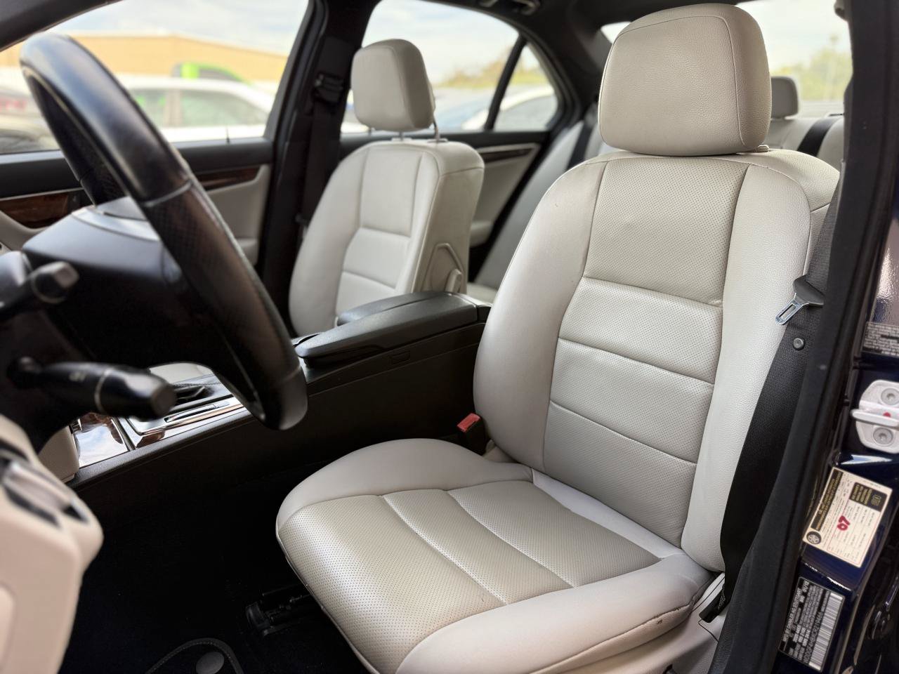 Used 2012 Mercedes-Benz C 250 Sedan image 12