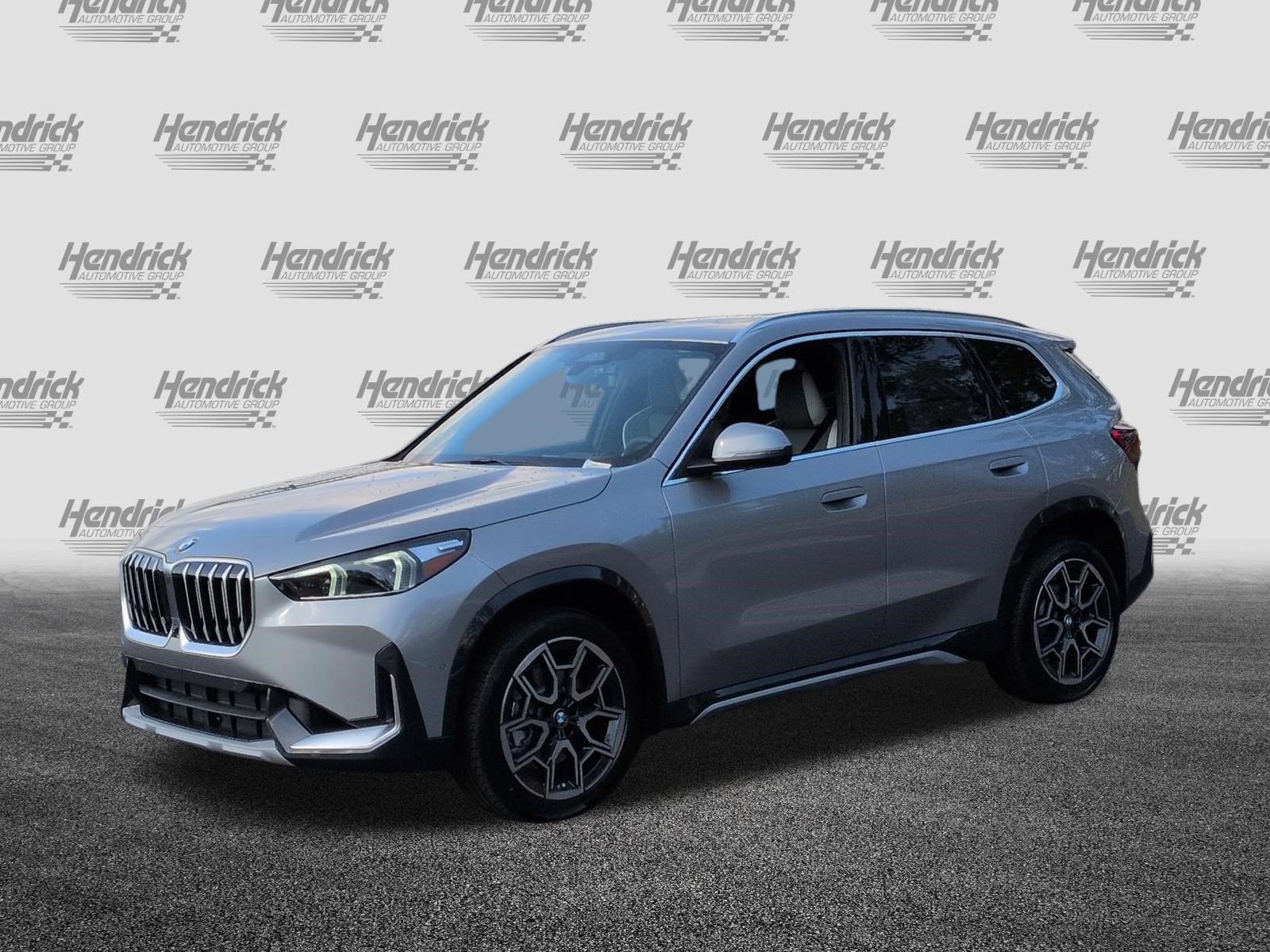 Certified 2026 BMW X1 xDrive28i w/ Technology Package AWD/4WD image 3