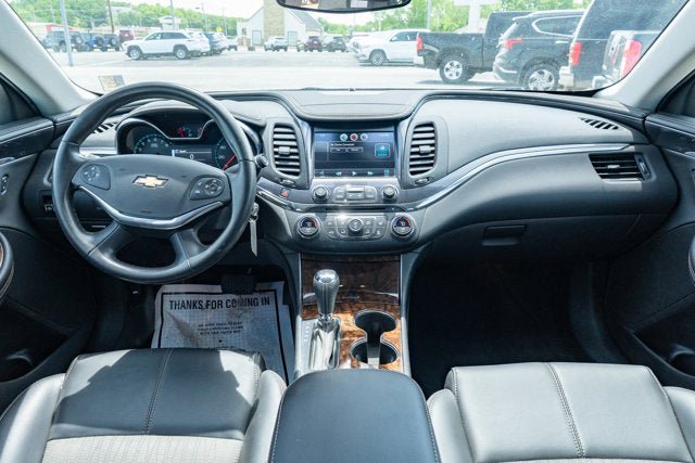 Used 2014 Chevrolet Impala LT FWD image 29