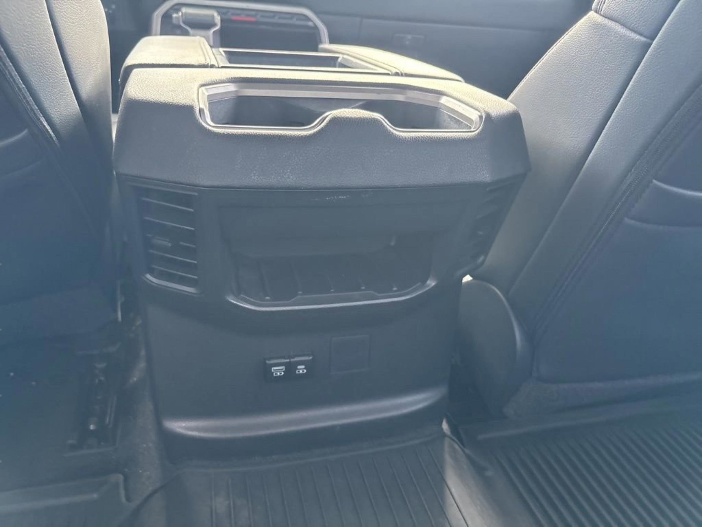 Used 2024 Toyota Tundra Limited image 16