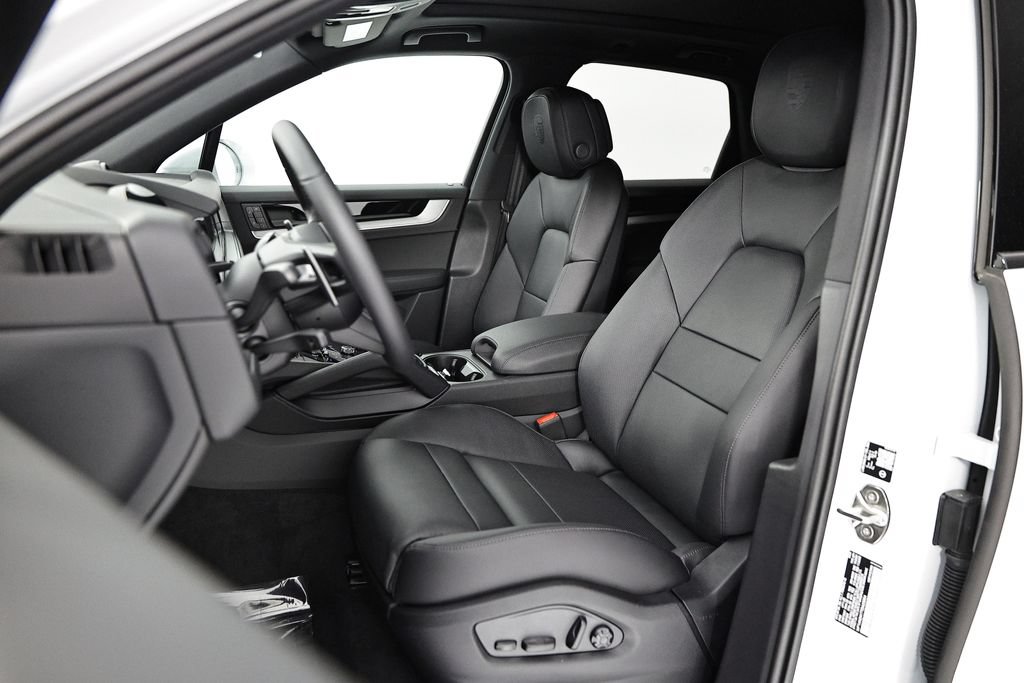 New 2026 Porsche Cayenne S AWD/4WD image 5