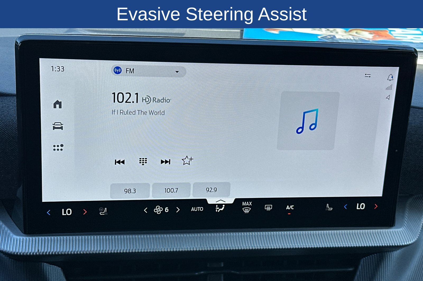 Certified 2025 Ford Explorer ST-Line AWD/4WD image 24