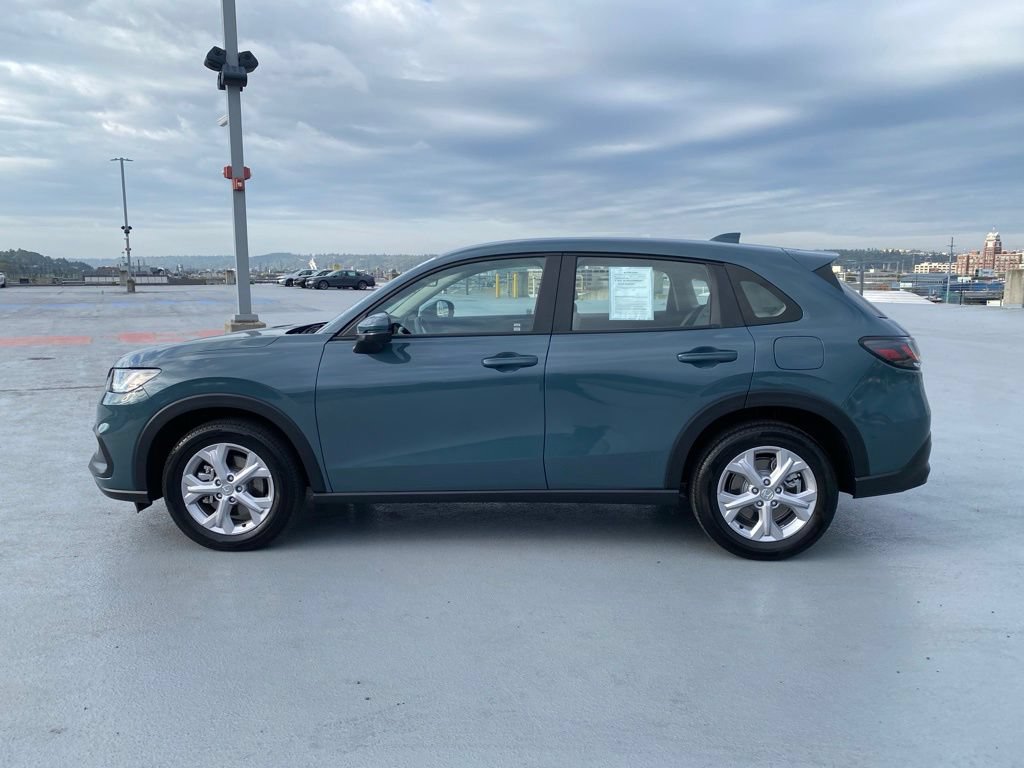Certified 2024 Honda HR-V LX image 9