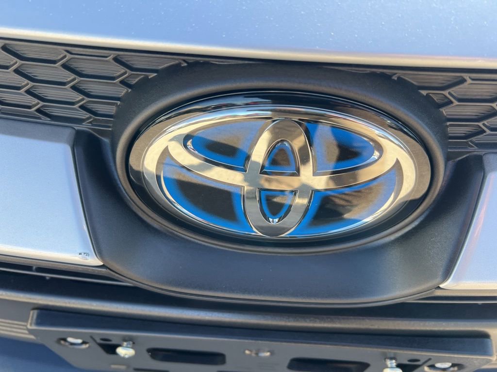 Used 2023 Toyota Corolla LE image 28