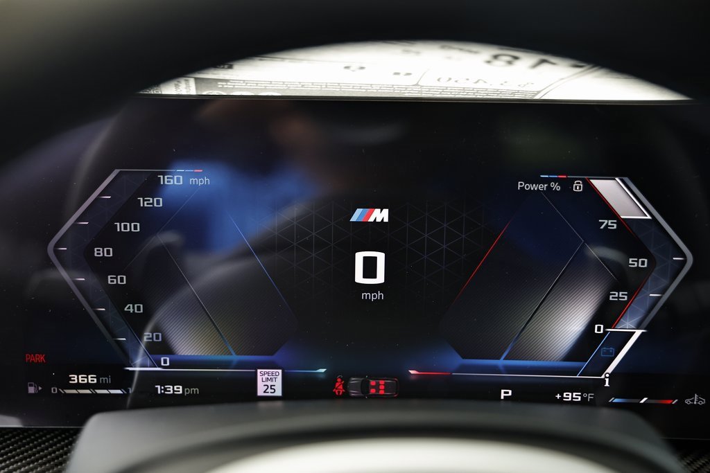 New 2026 BMW X7 M60i w/ M Sport Professional Package image 31