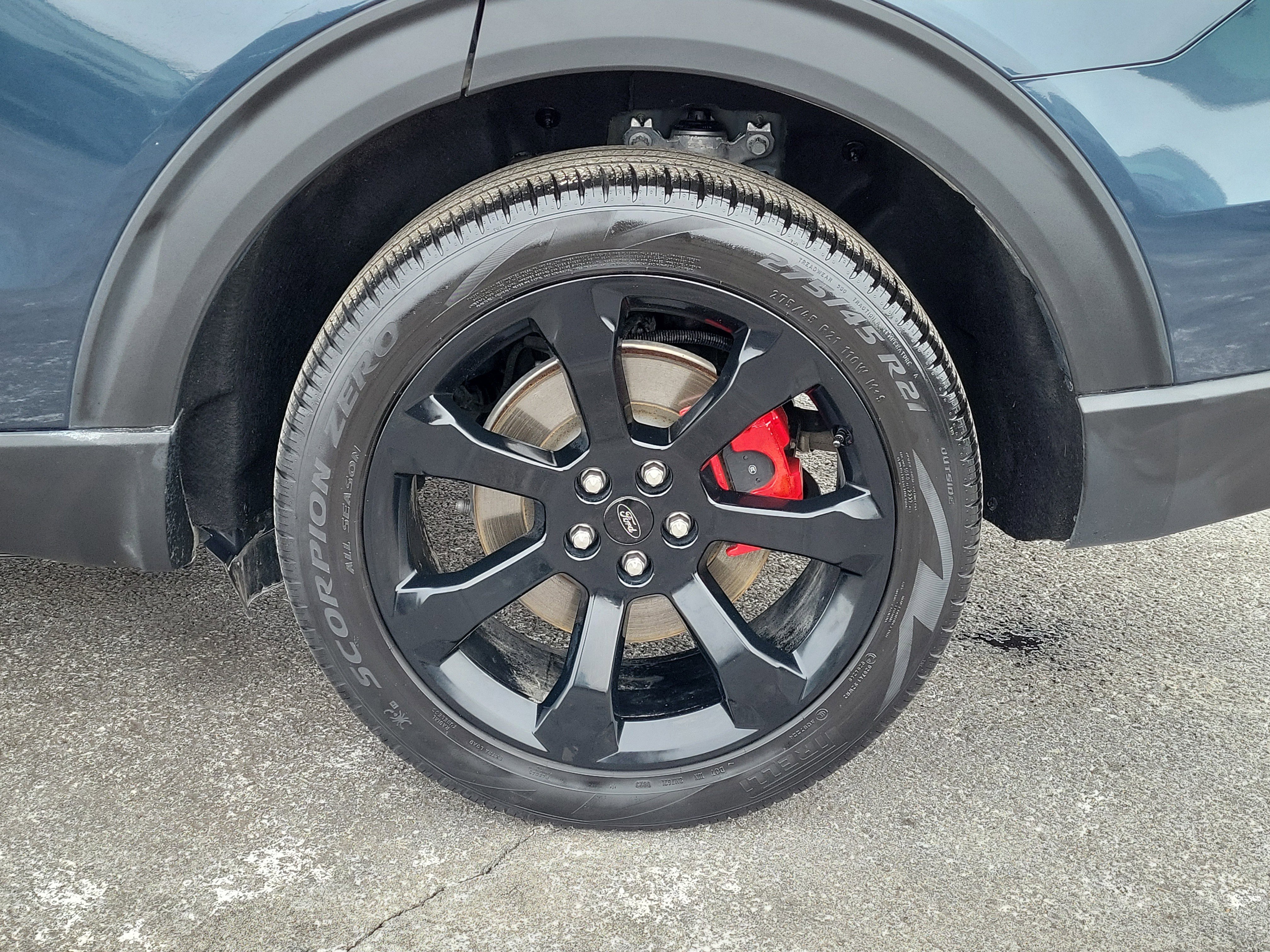 Certified 2022 Ford Explorer ST w/ Equipment Group 401A image 5