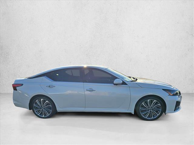 Used 2024 Nissan Altima 2.5 SL image 6