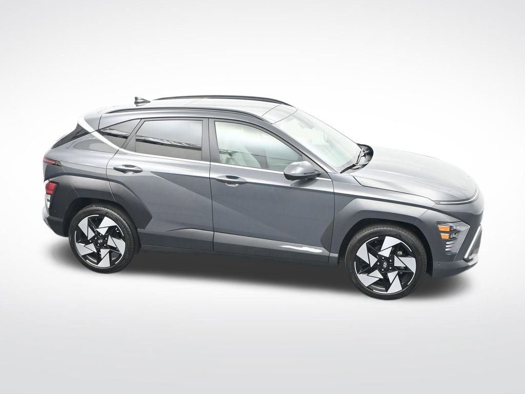 Used 2024 Hyundai Kona Limited image 27