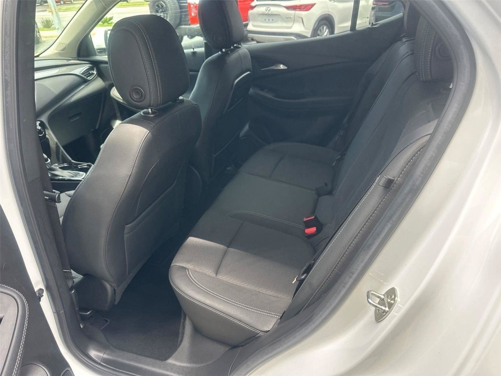 Used 2022 Buick Encore GX Preferred w/ Cold Weather Comfort Package FWD image 16