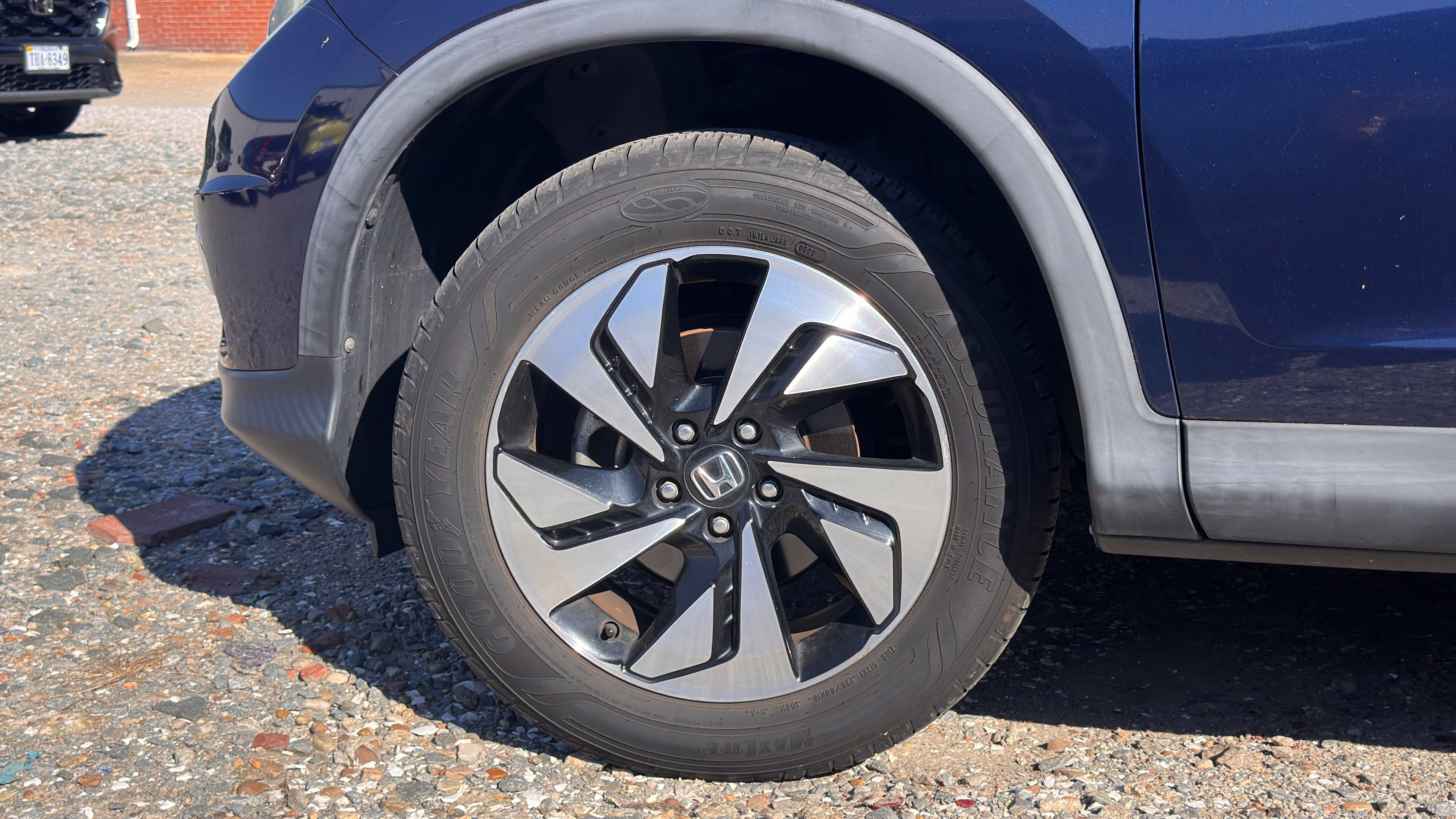 Used 2016 Honda CR-V Touring image 4