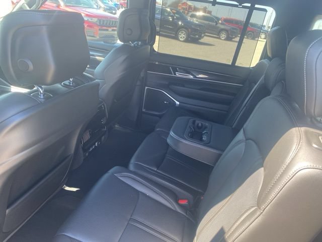 New 2024 Jeep Wagoneer 4WD w/ Convenience Group I image 11